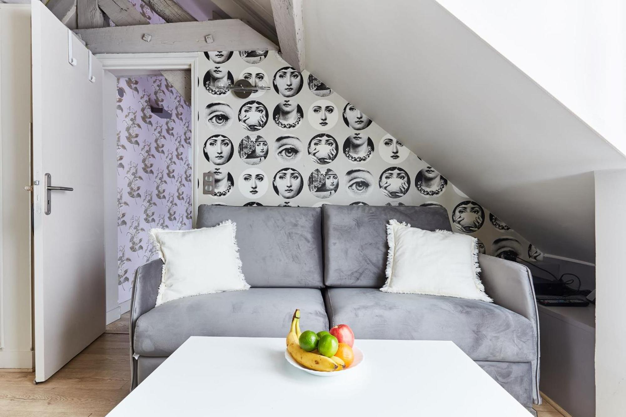 Place Des Vosges - 1Br With Balcony - Cityapartmentstay París Exterior foto