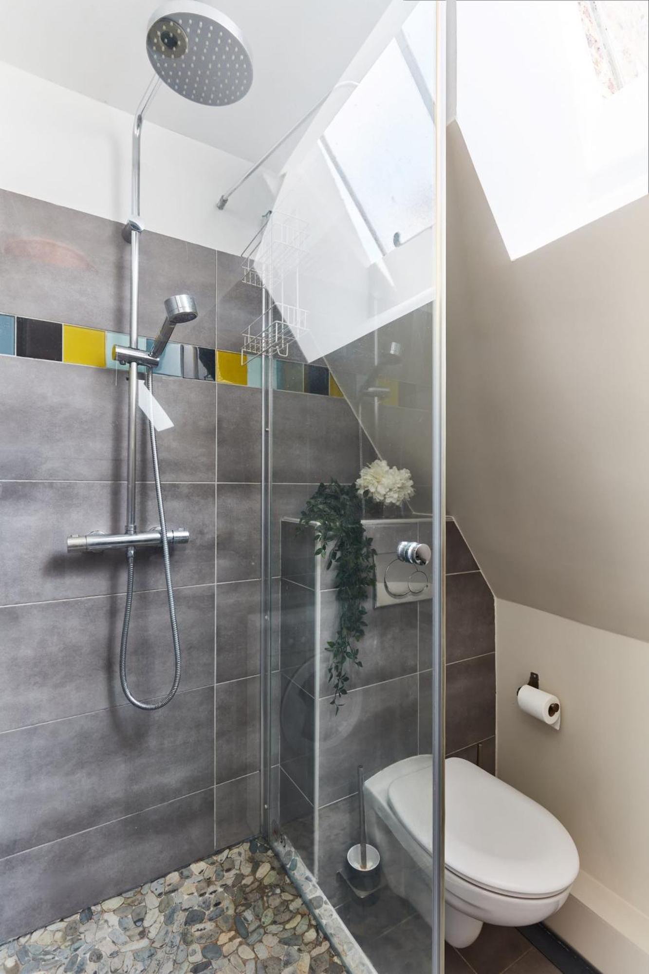 Place Des Vosges - 1Br With Balcony - Cityapartmentstay París Exterior foto